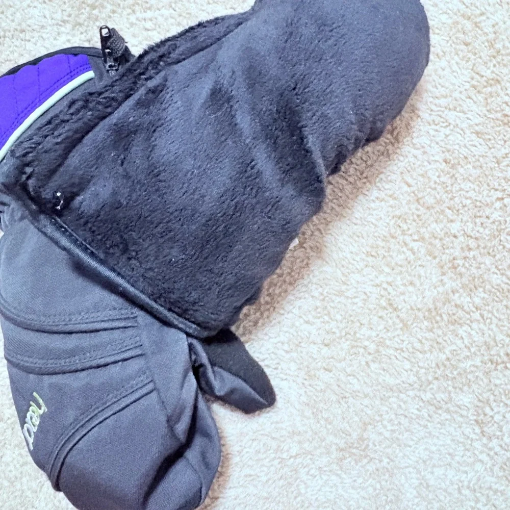 HEAD Black and Blue Mittens‎